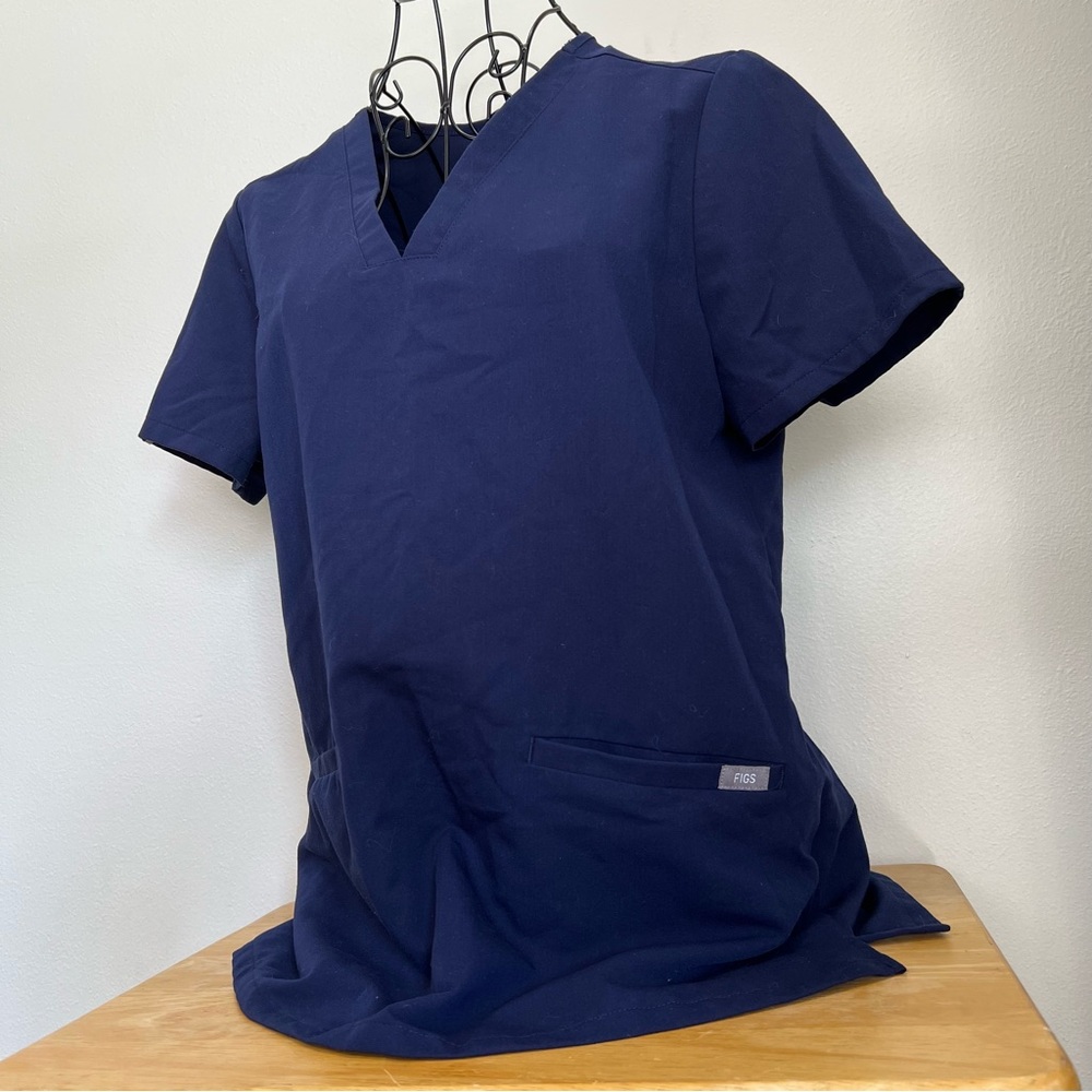 Figs Technical Collection women’s  navy‎ blue short sleeves size  top M - Picture 3 of 6